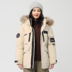 羽小白新版白鹅绒工装羽绒服