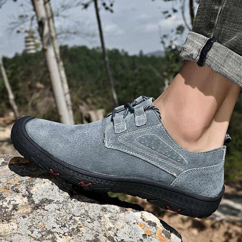 깨진 코드 정리 특가  가죽 통기성 야외 캐주얼 가죽 신발 남성 방수 작업 신발 미끄럼 방지 스포츠 하이킹 신발