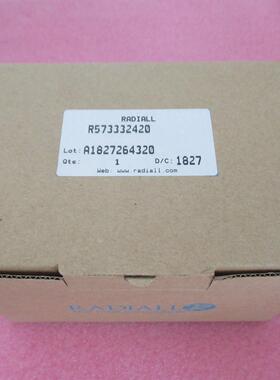 Radiall R573332420 DC-3GHz TTL控制 SP4T SMA母 射频同轴开关