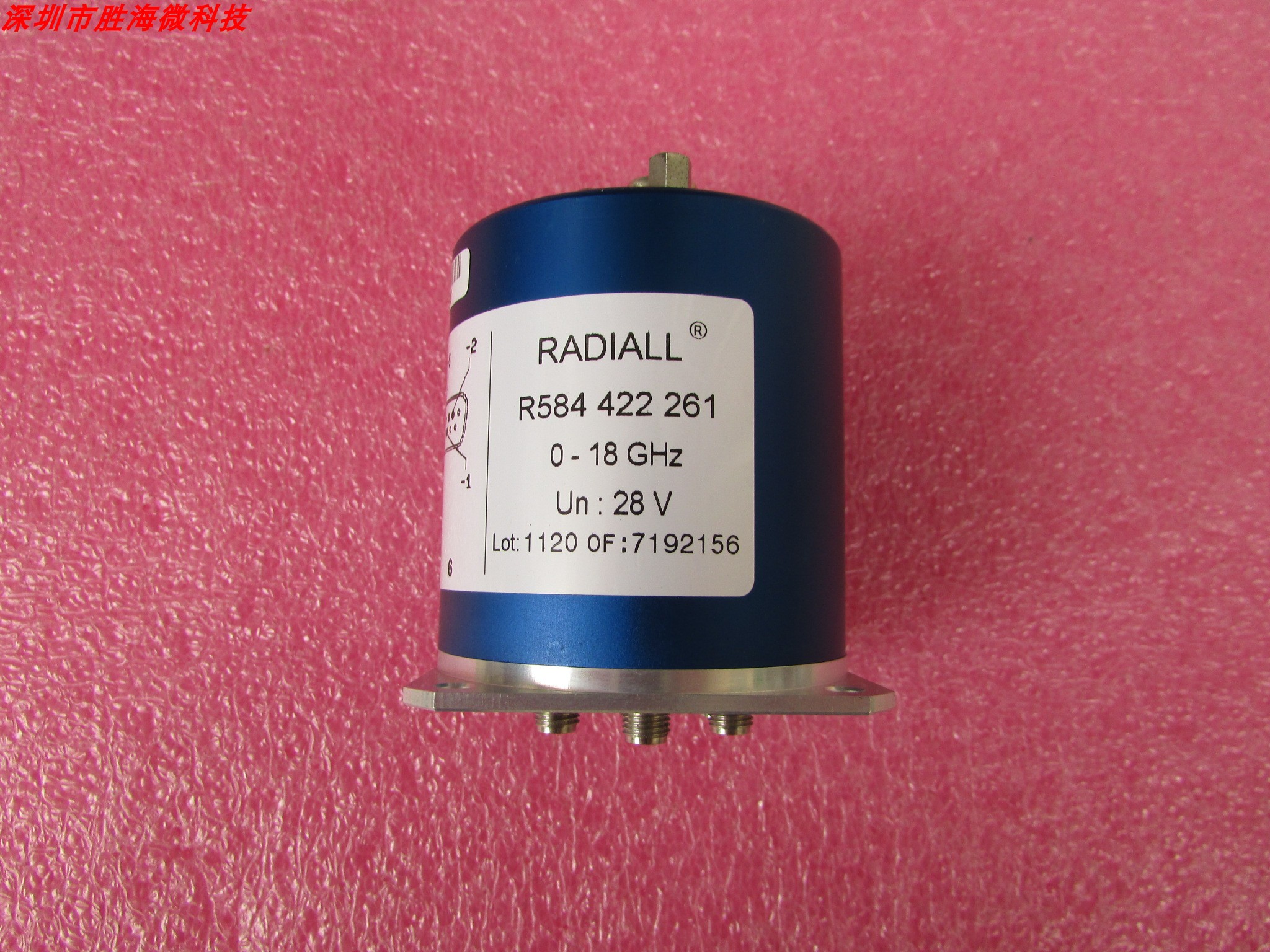 Radiall R584422261  SP6T 18GHz SMA 28V 射频微波同轴开关