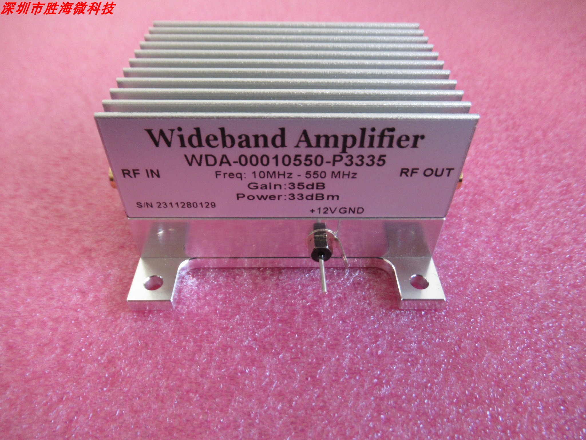 10-550MHz35dB33dBm放大器
