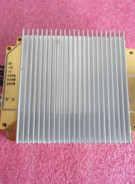 1-18GHz 35dB增益 功率 33dBm/2W SMA-3.5mm 射频宽带功率放大器