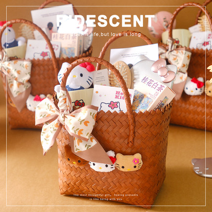 Hello Kitty伴手礼伴娘女成品套装高档实用小礼品礼盒手提包包