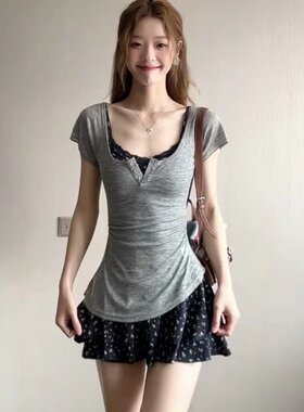 套装女2026夏季新款纯欲辣妹薄款修身短袖T恤上衣碎花吊带连衣裙