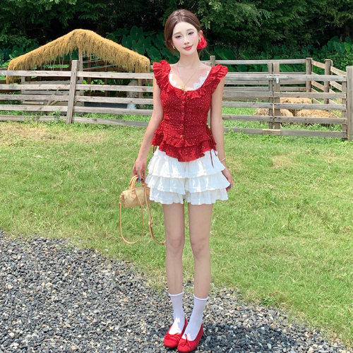 红色波点荷叶边上衣女夏季白色高腰蛋糕短裙套装甜美度假风穿搭