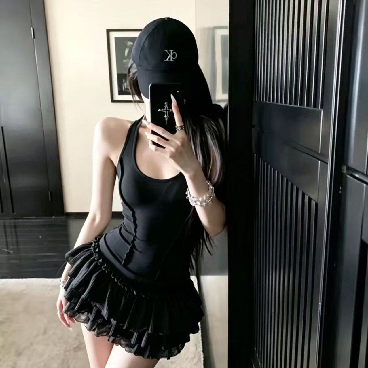 夏季私服韩女灰色挂脖修身蛋糕裙性感辣妹收腰无袖短款连衣裙