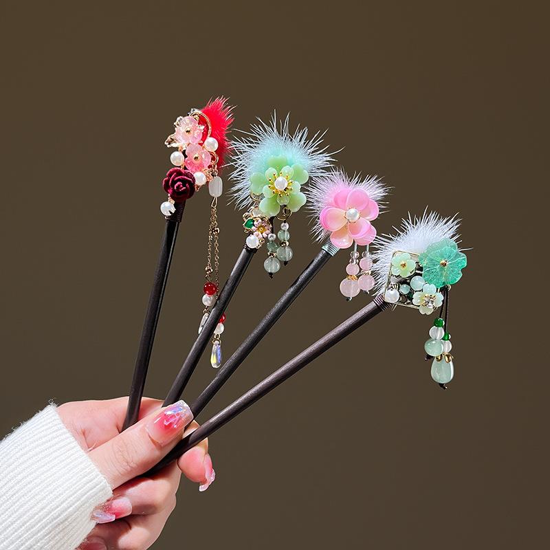 小仙女气质水貂毛发簪古风汉服旗袍盘发发钗中式流苏步摇禾木发饰