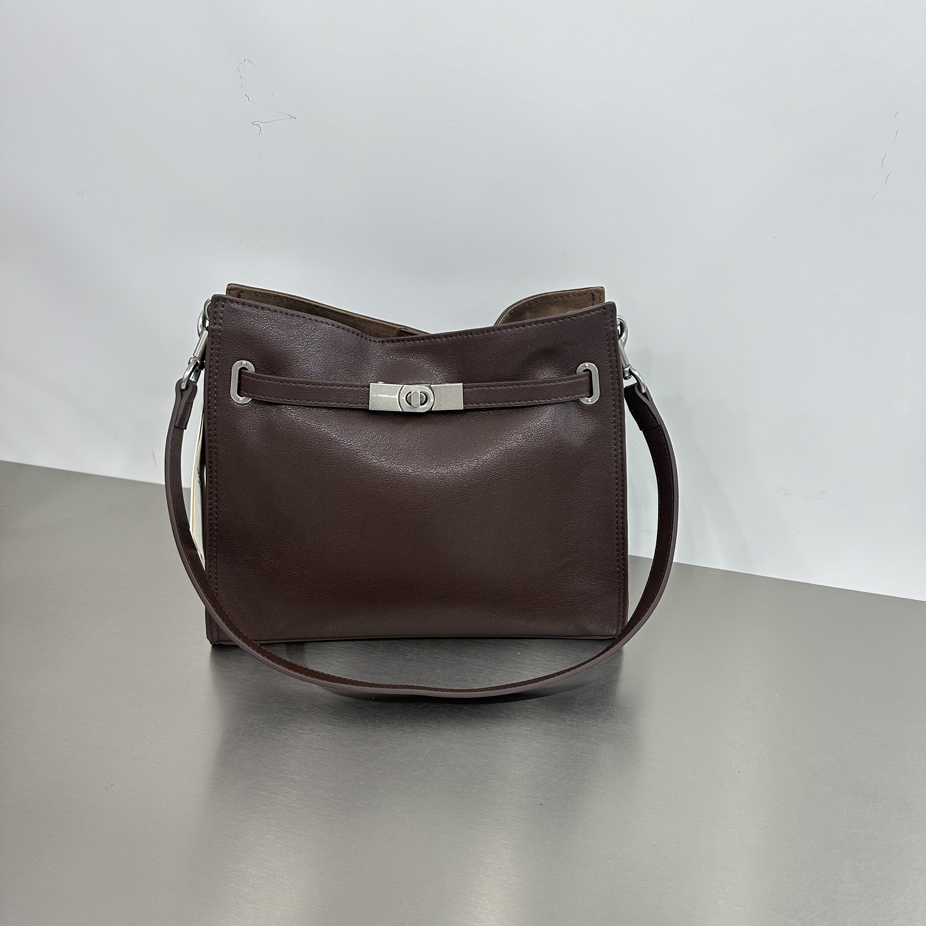 牛皮新款通勤休闲时尚简约软皮大容量纯色慵懒风单肩斜挎真皮子母