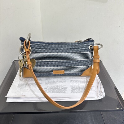 玛莎新款时尚条纹撞色横版法棍包轻便单肩腋下包复古休闲斜挎女包