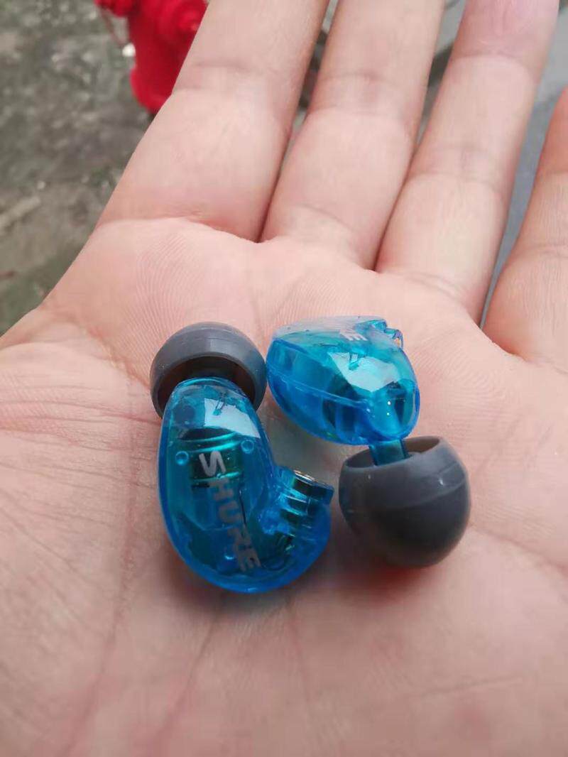SE215 经典动圈 hifi均衡耐听 运动耳塞 MMCXA插拔可换线入耳耳机