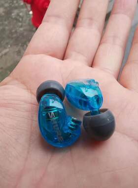 SE215 经典动圈 hifi均衡耐听 运动耳塞 MMCXA插拔可换线入耳耳机