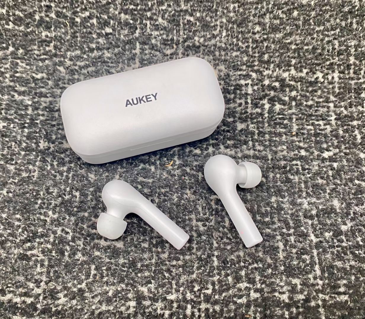 ​奥基aukey ep- T21 原装无线蓝牙耳机  运动无线蓝牙