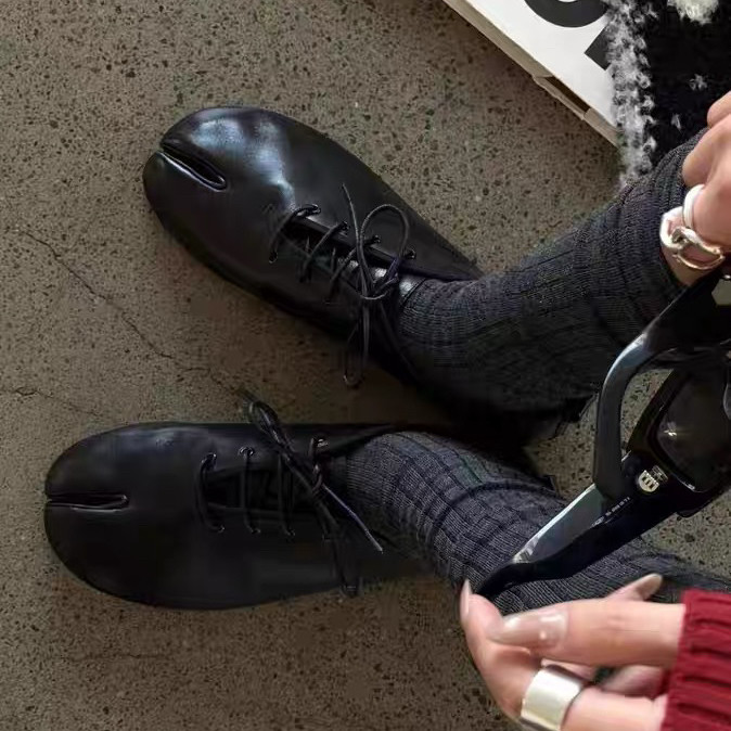 诗歌兰2026春季新款真皮分趾鞋女鞋系带平底鞋软休闲女鞋平底单鞋,女鞋,深口单鞋,淘宝优惠券,粉丝福利购,淘宝优惠卷