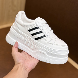 休闲百搭韩版 真皮厚底平增高8cm女款 春秋松糕单鞋 2025新款 小白鞋