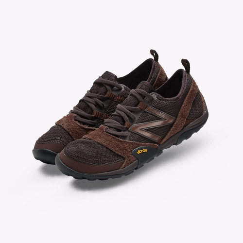 NewBalance复古机能薄底赤足鞋