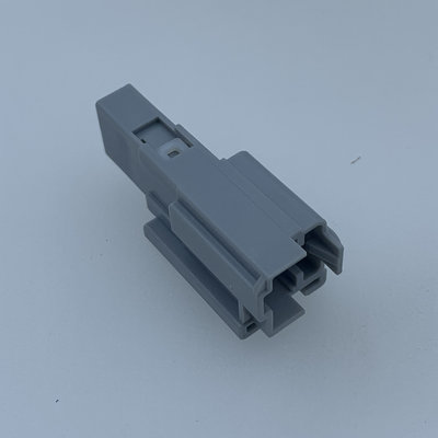 原装汽车连接器护套外壳灰色3孔310671071线束插头现货胶壳