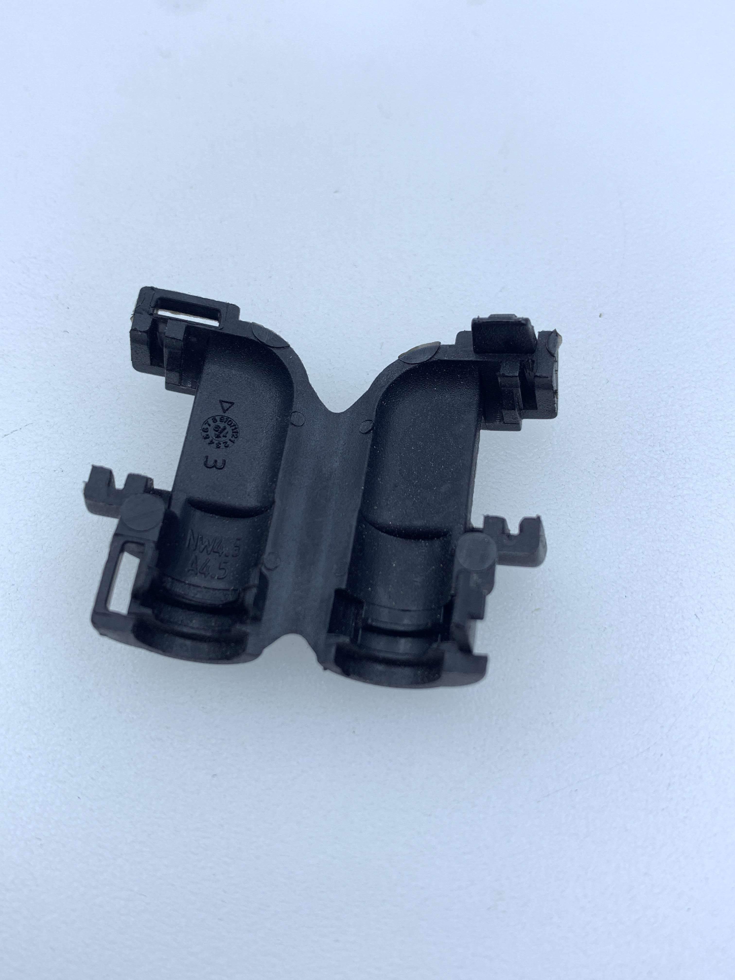 汽车连接器胶壳外壳 7806793/8K0971921F 护套 系列 尾夹 现货