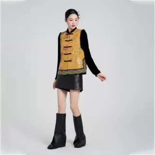宫小妍【黄白游】早春新中式蚕丝拼水貂毛外穿坎肩马甲