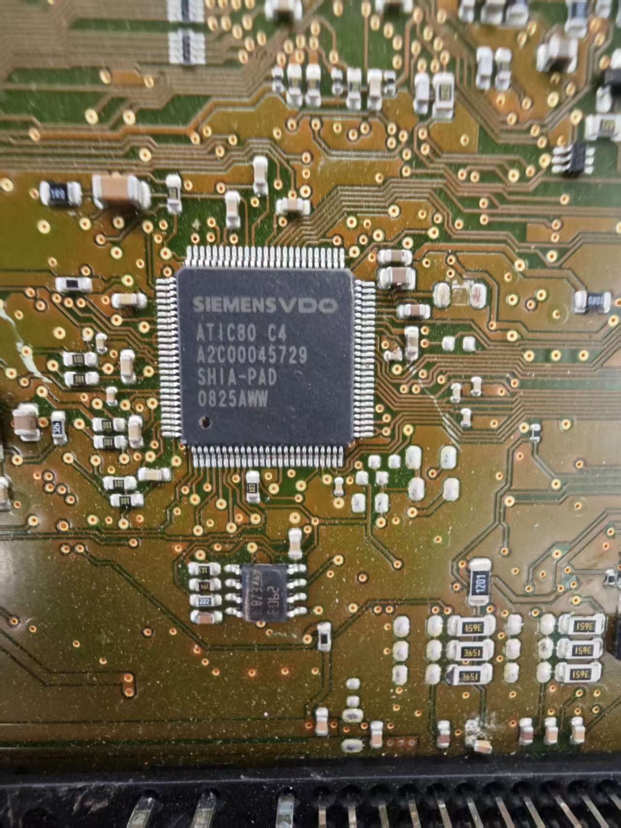 ATIC80C6 A2C00051785 汽车电脑板IC芯片模块