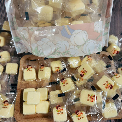 疆心域酸奶小方块奶味十足