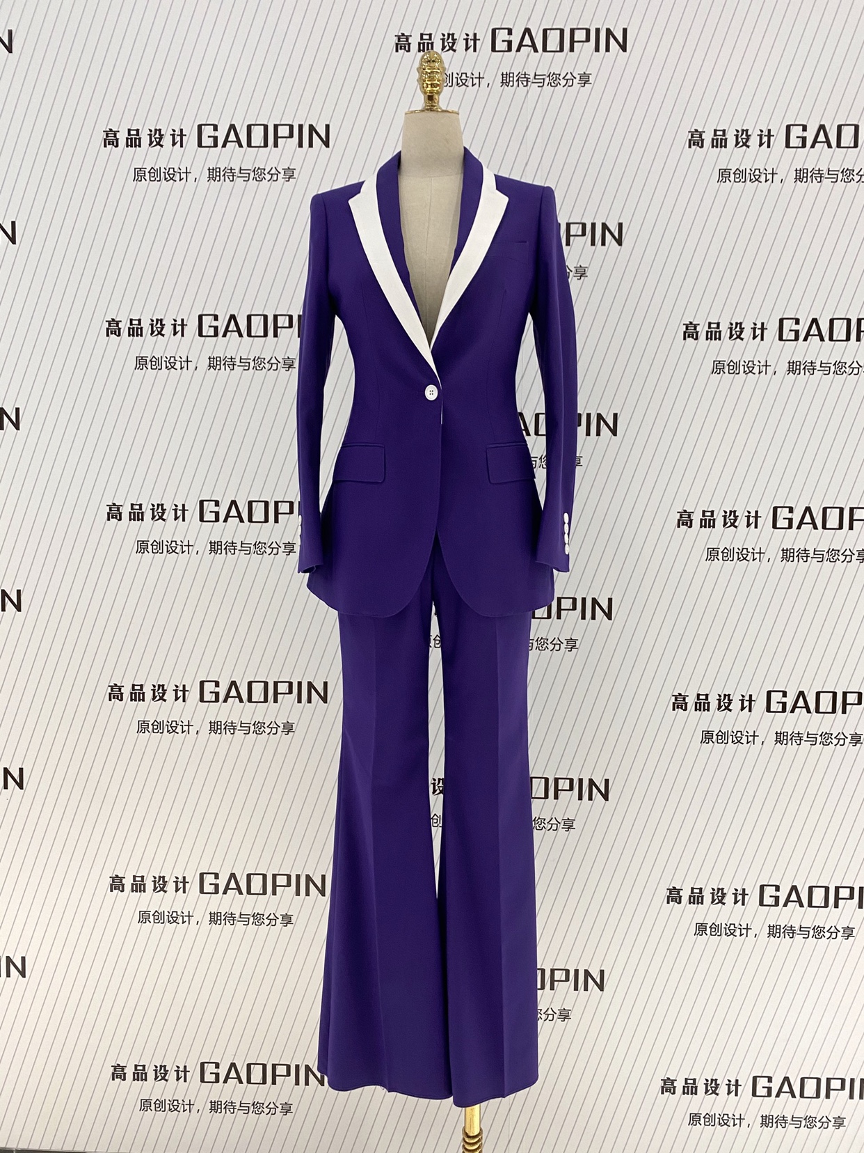 2024春季深紫色西装套装女高级感时尚商务职业装美业团队西服