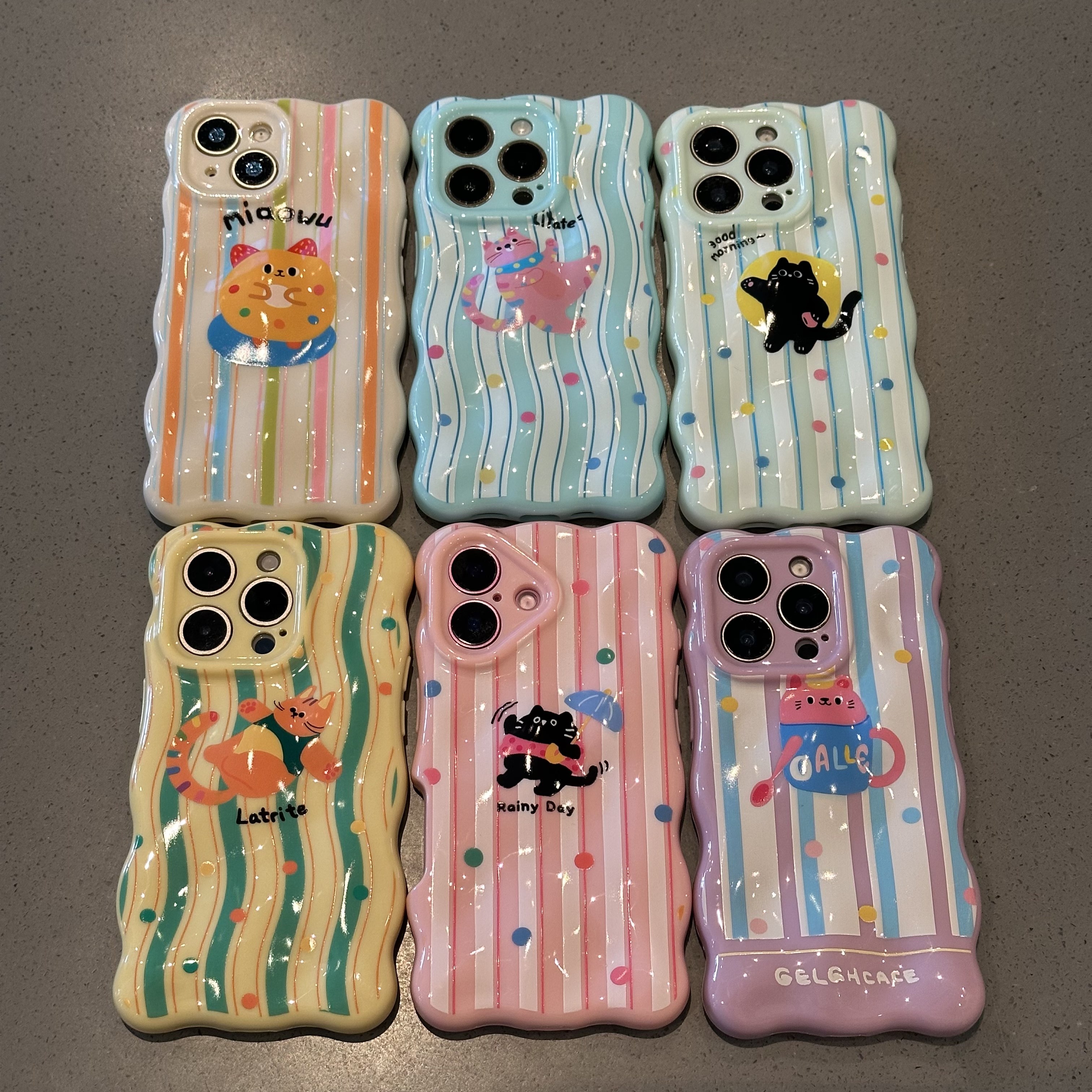 波点条纹猫咪适用苹果16promax手机壳iphone14pro新款13卡通12日韩可爱11保护套15promax波浪云朵16plus软壳