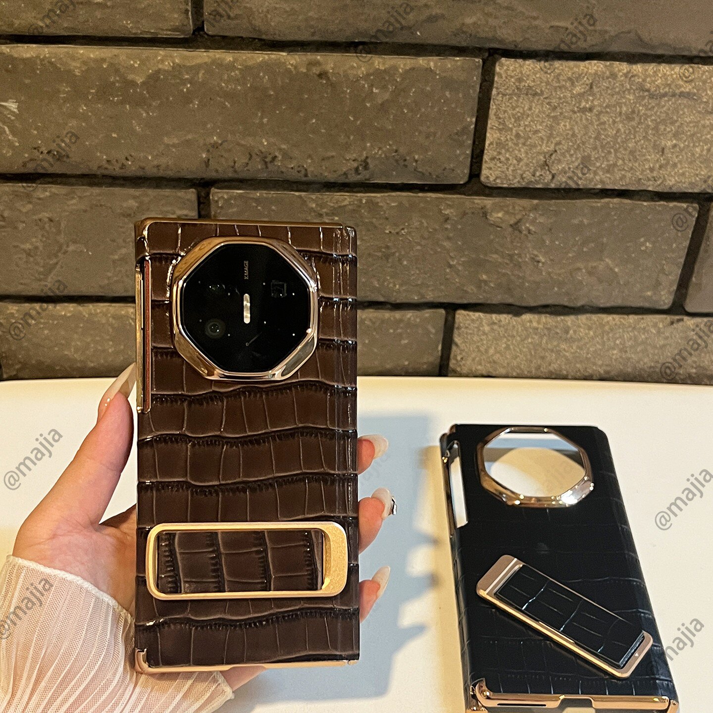 适用xt手机壳超薄真皮鳄鱼纹双中轴XTs三屏腕带支架xt非凡大师保护套全包后壳5G