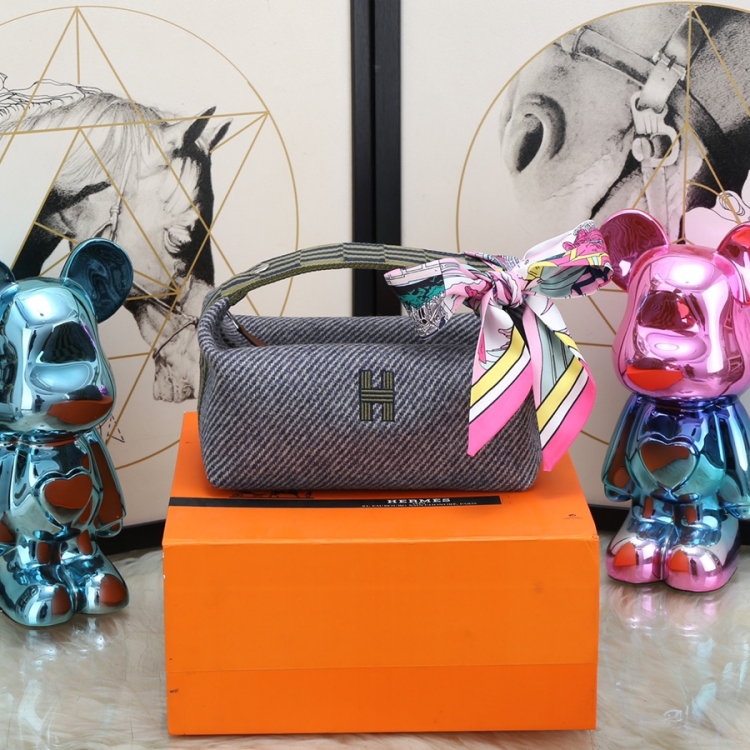 牧狸人2025新色 羊绒定制 帆布包 H家 刺绣 洗漱包 饭盒包 手拿包