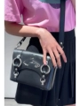 21×17cm Retro Saturn Ring Postman