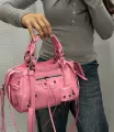 Oil Wax Pink 26×18 Crossbody
