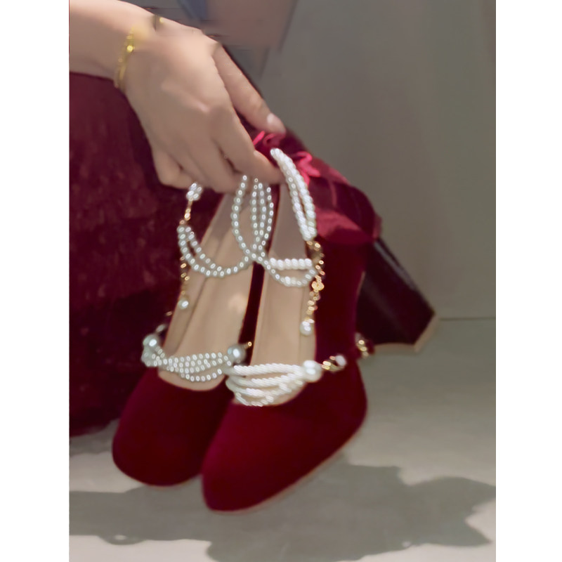 新中式绒面高跟婚鞋2026新款小个子不累脚粗跟玛丽珍红色新娘秀禾,女鞋,浅口单鞋,淘宝优惠券,粉丝福利购,淘宝优惠卷