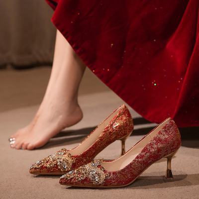 【高级感】不掉跟！不累脚！细跟