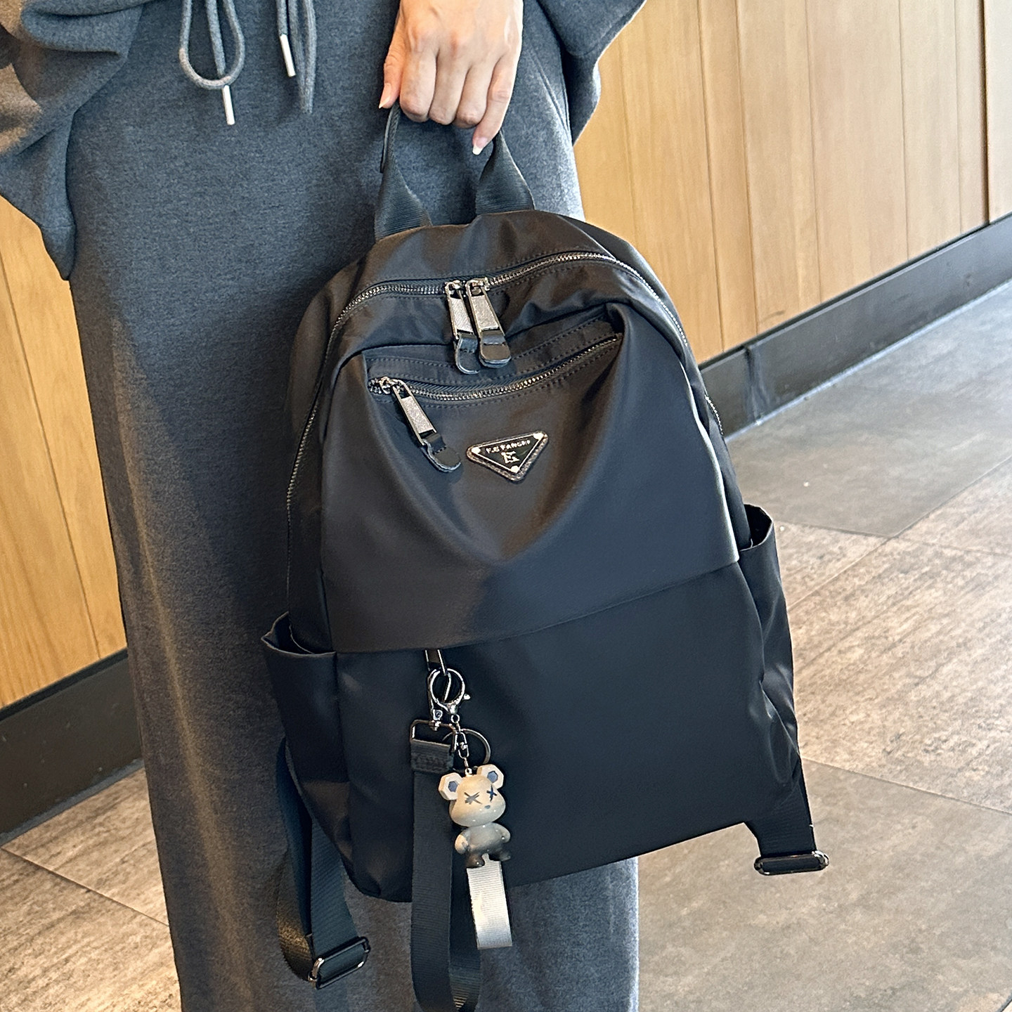 旅游轻便高颜值双肩背包女2025新款时尚百搭防水大容量电脑包书包,箱包皮具/热销女包/男包,双肩背包,淘宝优惠券,粉丝福利购,淘宝优惠卷