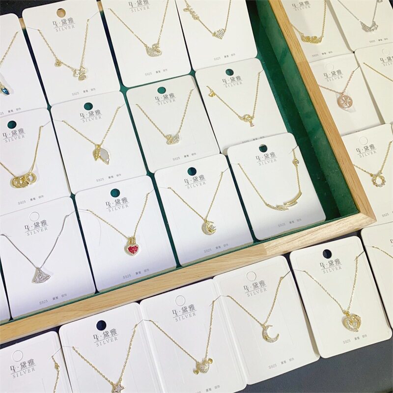 新款简约s925筒体纯银项链女百搭轻奢高级感微镶锆石锁骨链