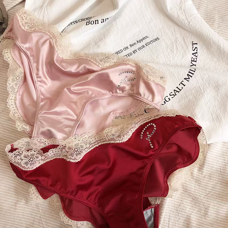 丝绒芭蕾~超丝滑的贵妇纯棉裆内内~不经意爱上这种滑溜溜的触感！