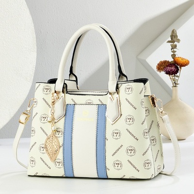 戴妃包2025春新款藤格手提包大容量单肩包高级感腋下托特包包女