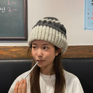 大头bi入 撞色毛线帽子女秋冬大头围保暖护耳氛围感粗针织帽 大版