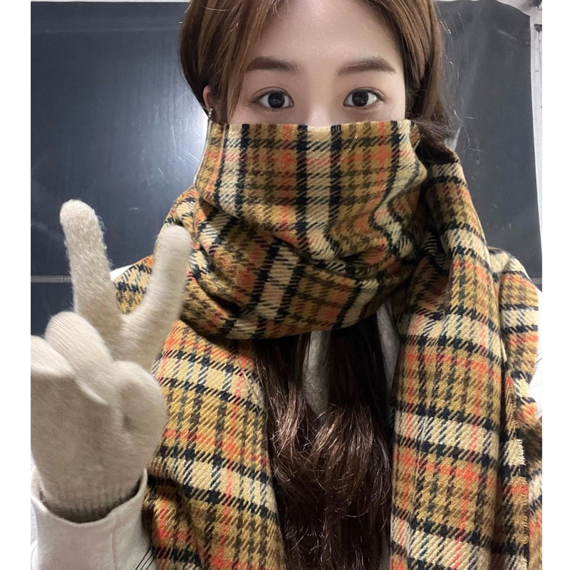 韩国格子围巾女秋冬韩版百搭复古保暖披肩南瓜系柔软加厚礼物围脖