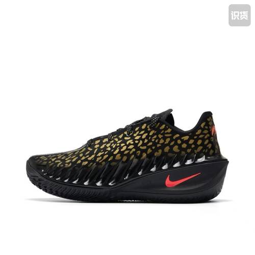 Nike舒适轻便防滑透气跑鞋