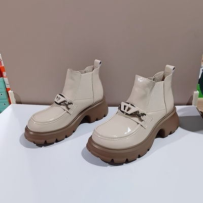 特价清仓英伦漆皮增高马丁靴女