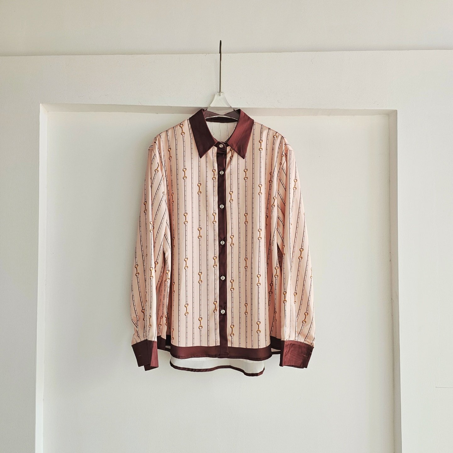 轻奢高级大气感老钱风竖条渗透印花长袖衬衫设计感宽松洋气女衬衣