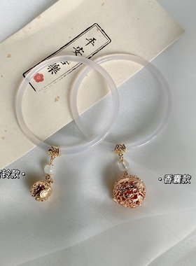 玉髓宫铃铛发光古风细条叮当镯