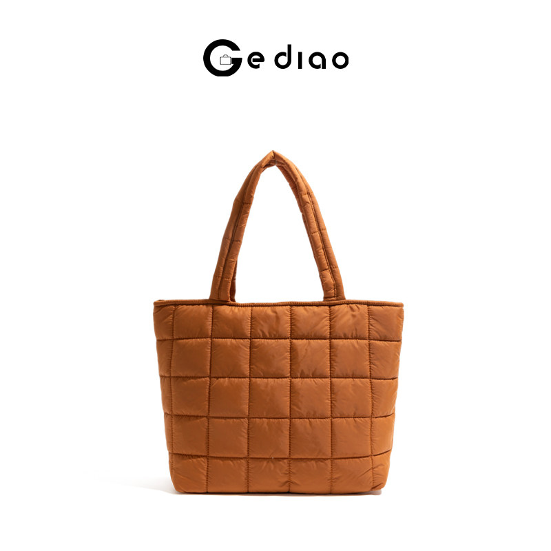 格调studio复古质感菱格夹棉包包2025冬季手提包通勤单肩包托特包