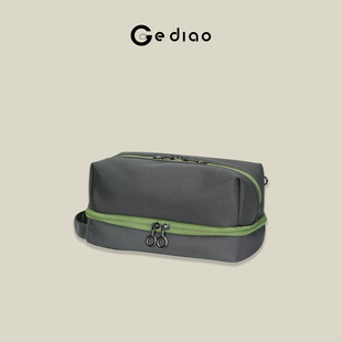 格调studio日系轻便小众化妆包包2026户外收纳洗漱包便携式手拿包