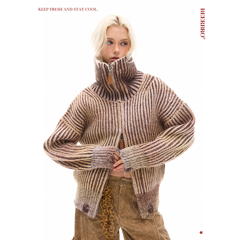 BeerBro 双色渐变粗坑纹理 软糯蓬松双开头拉链漏针破洞毛衣外套