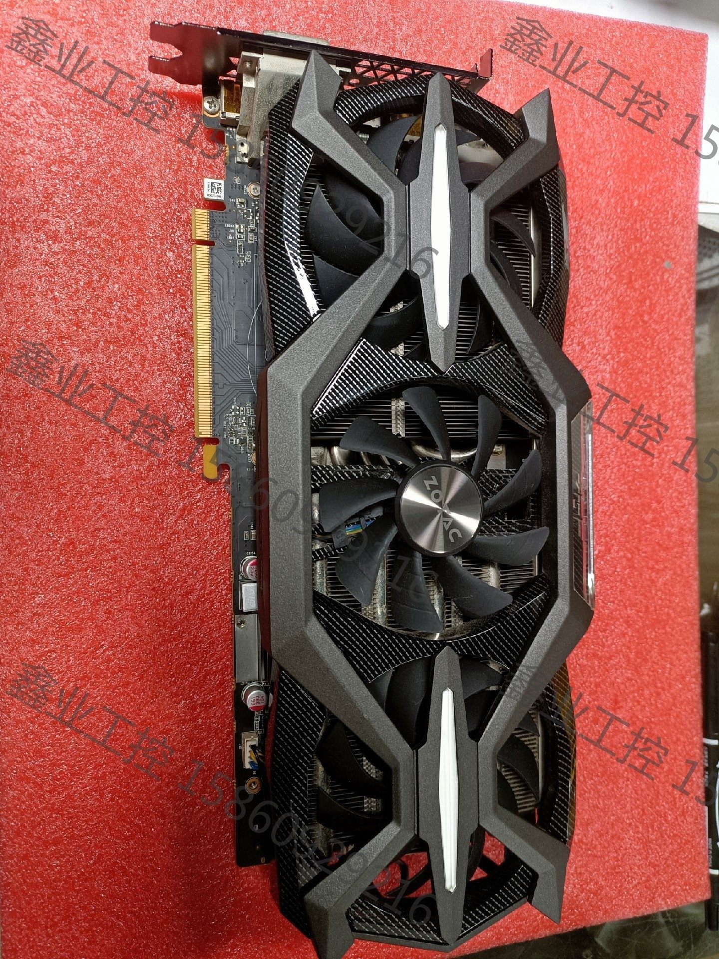 索泰gtx1070 8g 玩家力量至尊 oc