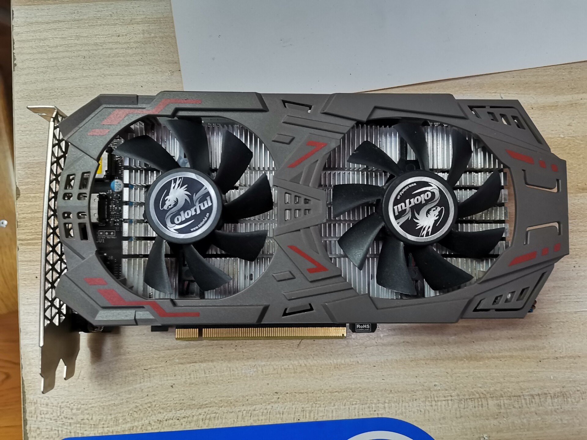 七彩虹  网弛1060   6g 显卡  海力士颗粒