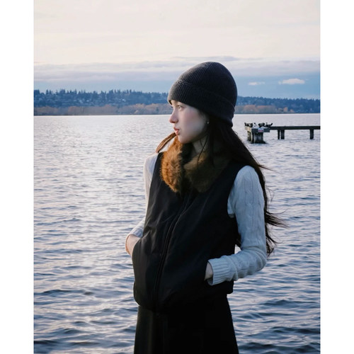 ASSAULT aw25可拆卸毛领棉服马甲 黑色