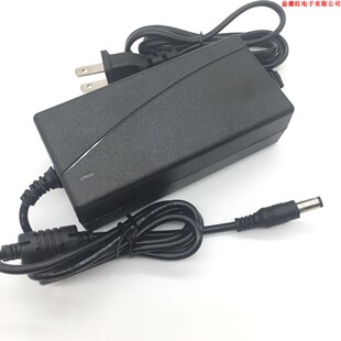 雅轩 清华同方 锋锐 X460、锋锐 X460 i5 4200M 笔记本电源适配器