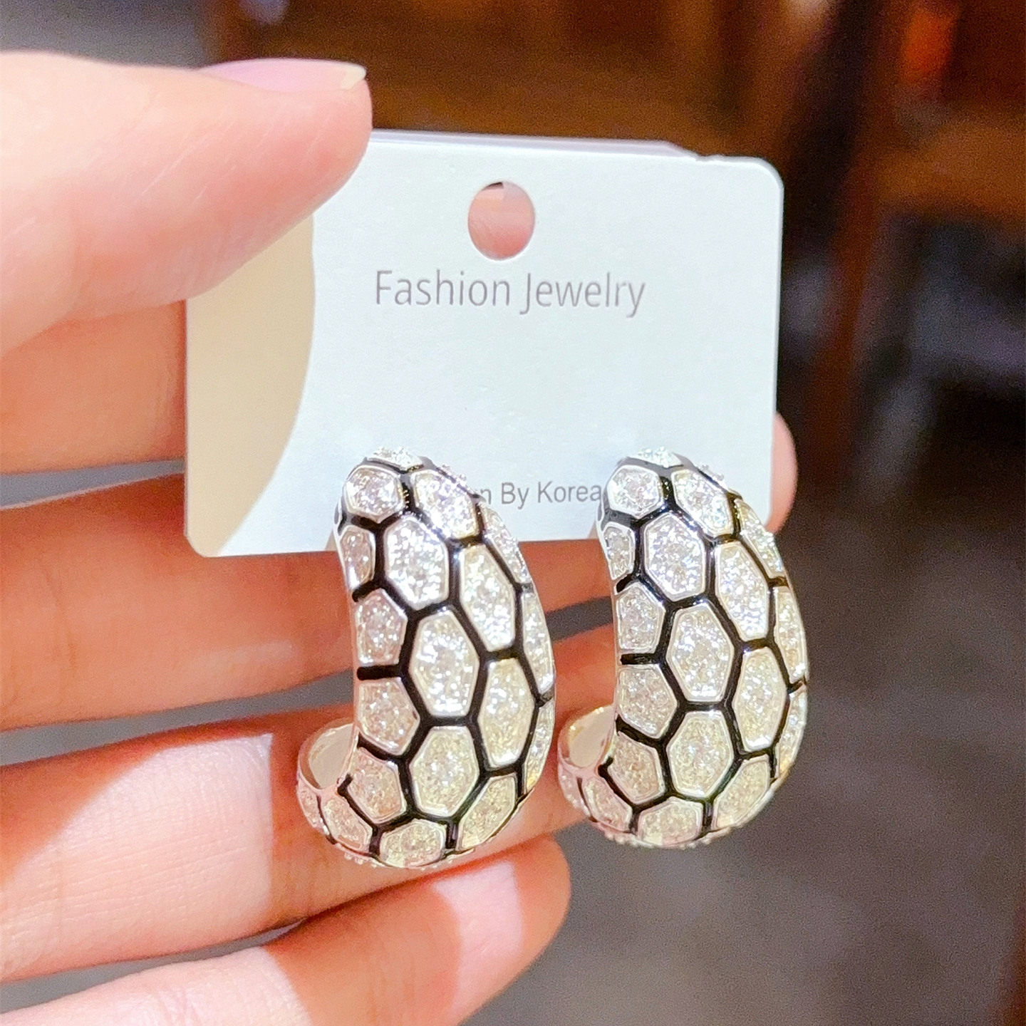 高级感银色镶钻重工轻奢耳环女中古复古时髦洋气满天星夸张耳钉